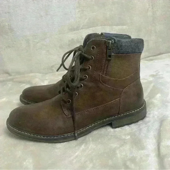 B-52 by Bullboxer Boots - Picture 4 of 6